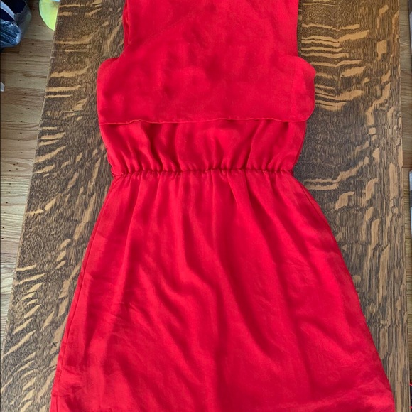 Dress - Picture 2 of 5